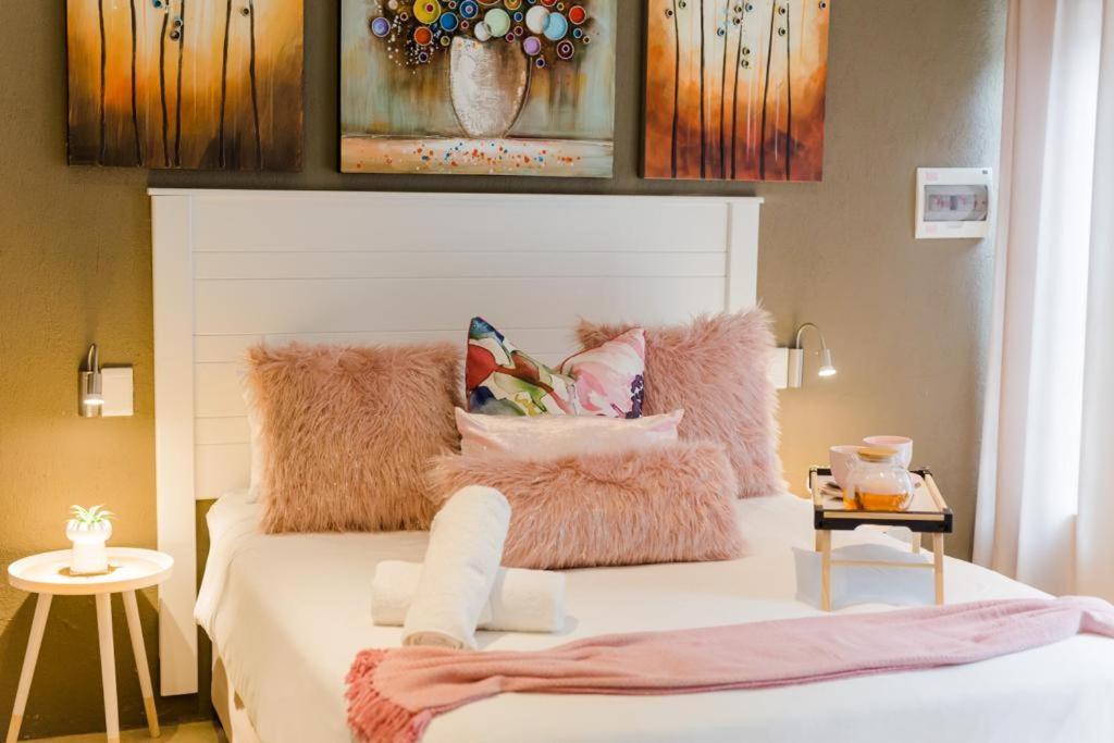 Mariu Upmarket Accommodation Mbombela Bagian luar foto