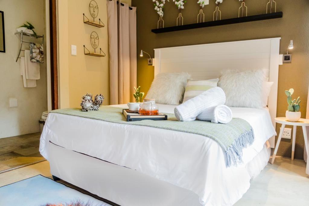Mariu Upmarket Accommodation Mbombela Bagian luar foto