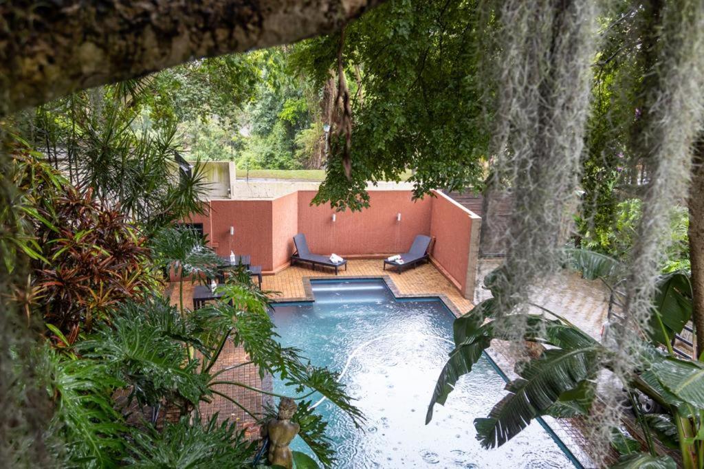 Mariu Upmarket Accommodation Mbombela Bagian luar foto
