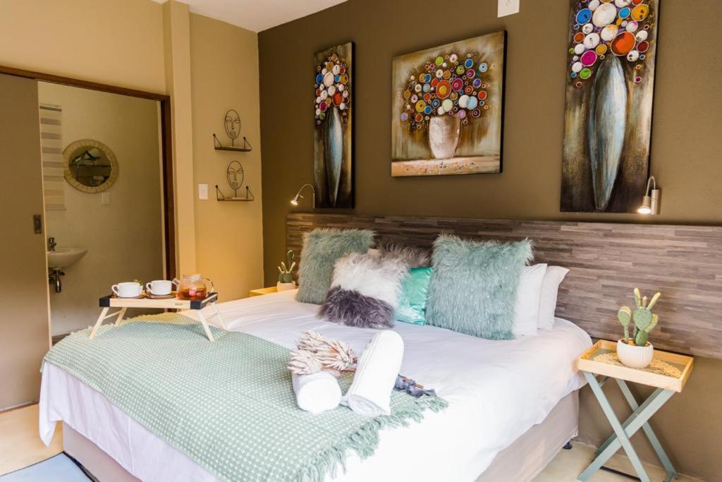 Mariu Upmarket Accommodation Mbombela Bagian luar foto